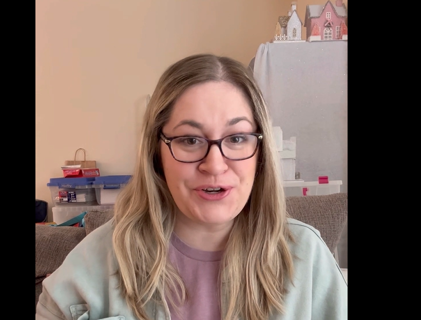 Emily, 35